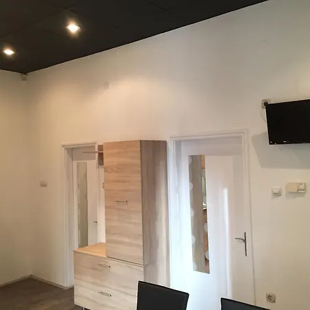 Casa de hóspedes Smeraldo Kastely Szallo Siófok