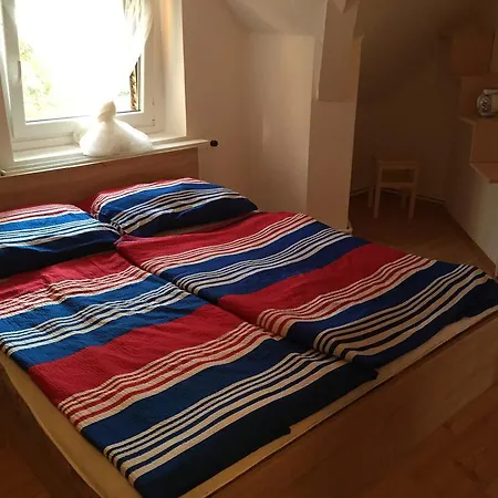 Smeraldo Kastely Szallo * Siófok